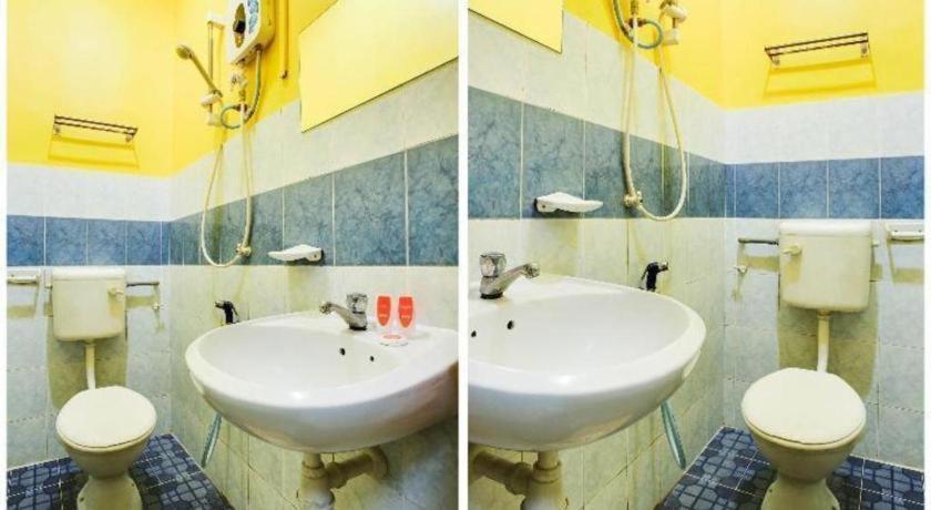 Oyo 89406 Lucky Budget Hotel Nilai Exterior photo